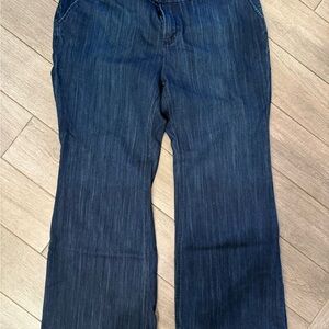 NWOT - Seven7 LUXE Trouser Jeans